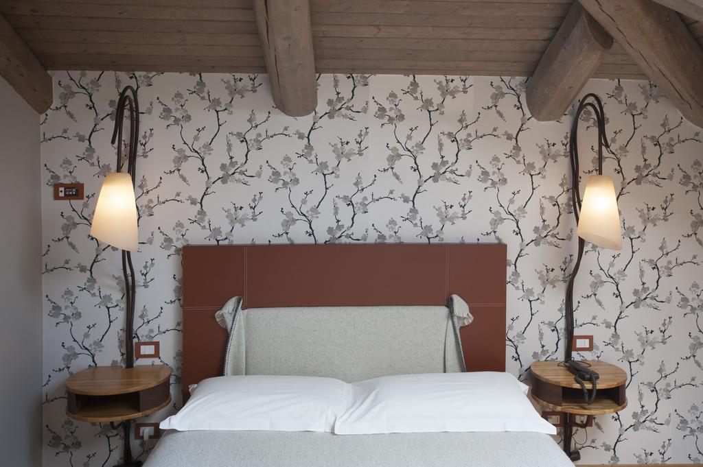 אלבה Hotel Langhe חדר תמונה