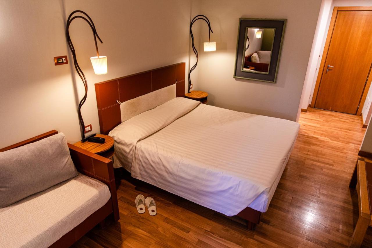 אלבה Hotel Langhe מראה חיצוני תמונה