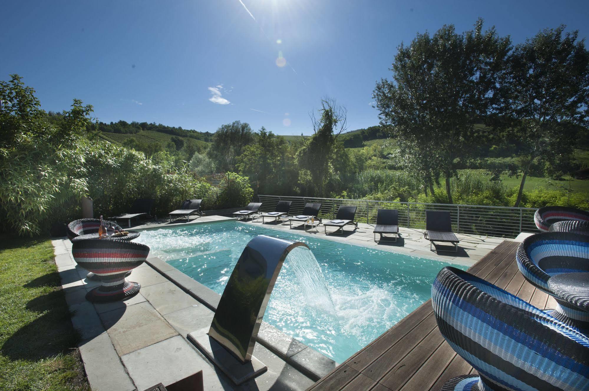 אלבה Hotel Langhe מראה חיצוני תמונה