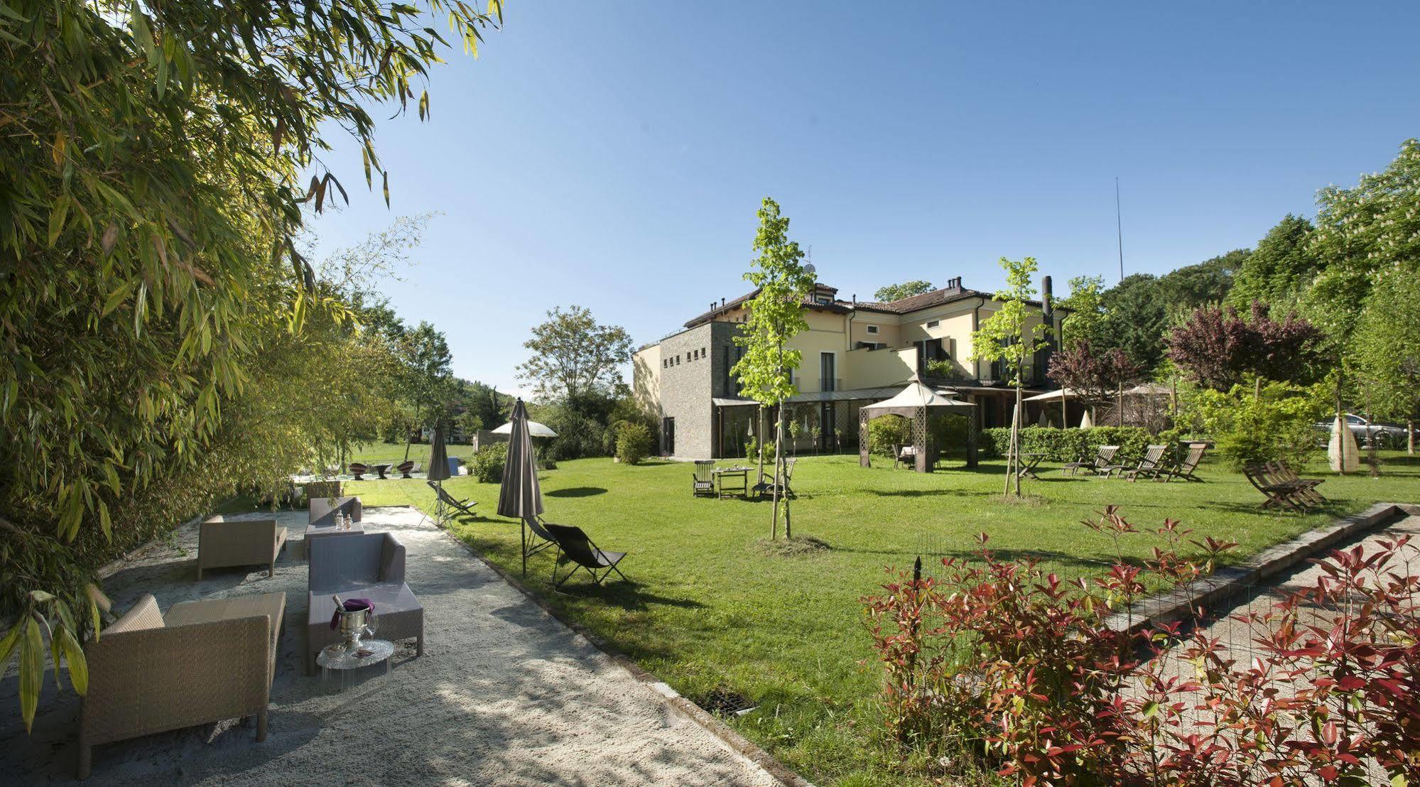 אלבה Hotel Langhe מראה חיצוני תמונה